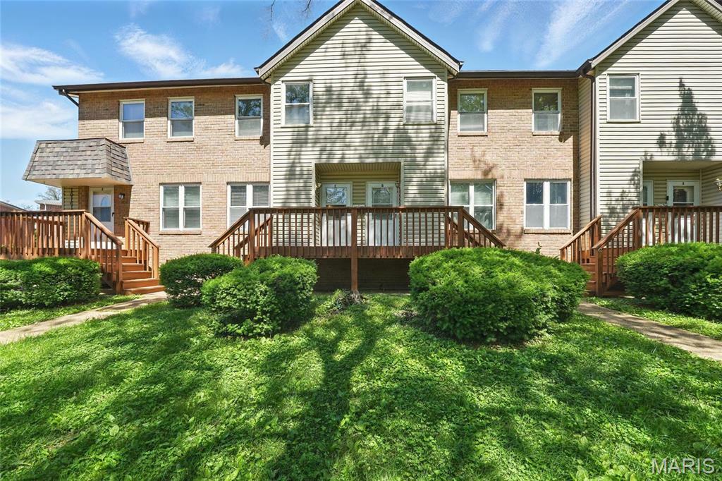 Property Photo: 10161 Squire Meadows Drive MO 63123