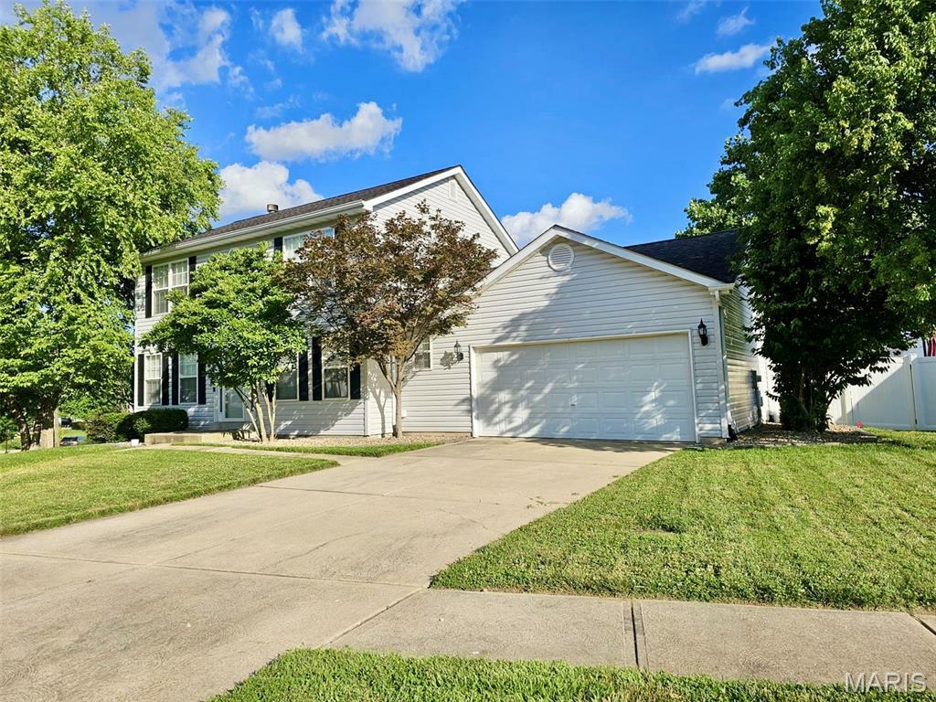 2330 Eagle Pines Drive  St Charles MO 63303 photo