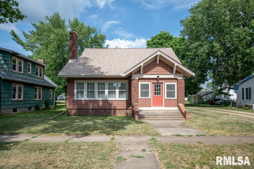 Property Photo: 708 Main Street IL 61537
