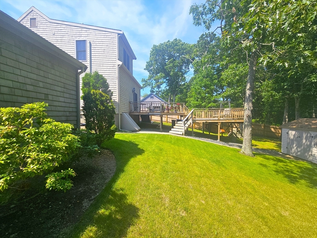 Property Photo:  12 Tree Top Ln  MA 02536 