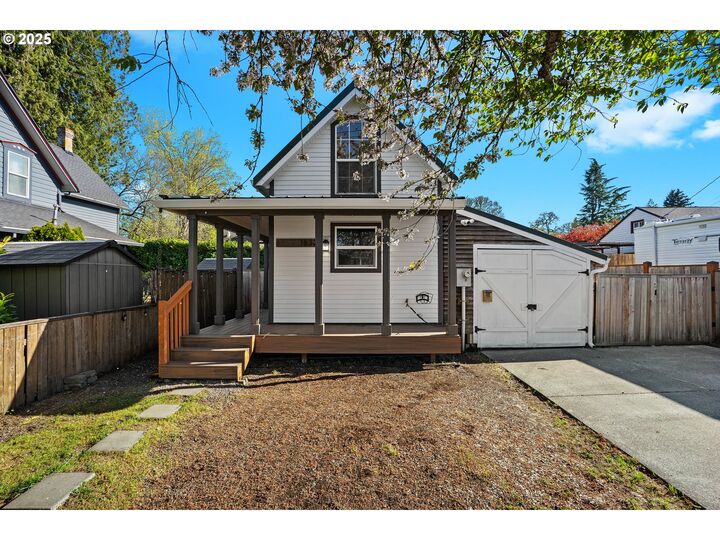 Property Photo: 1832 18th Ave OR 97116