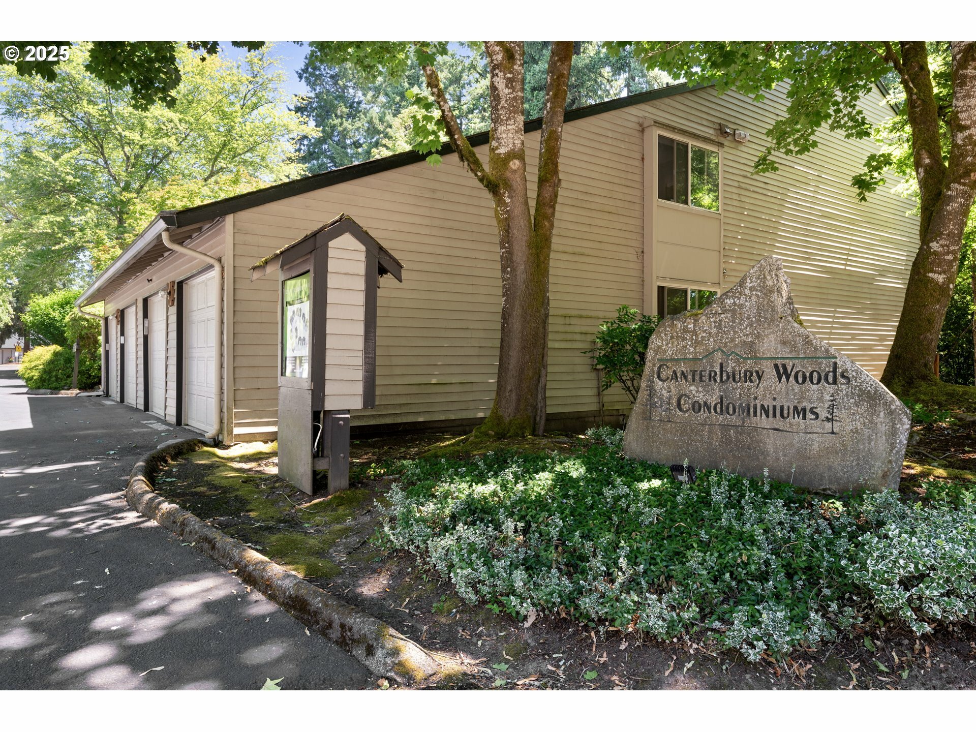 Property Photo:  14828 SW 109th Ave  OR 97224 