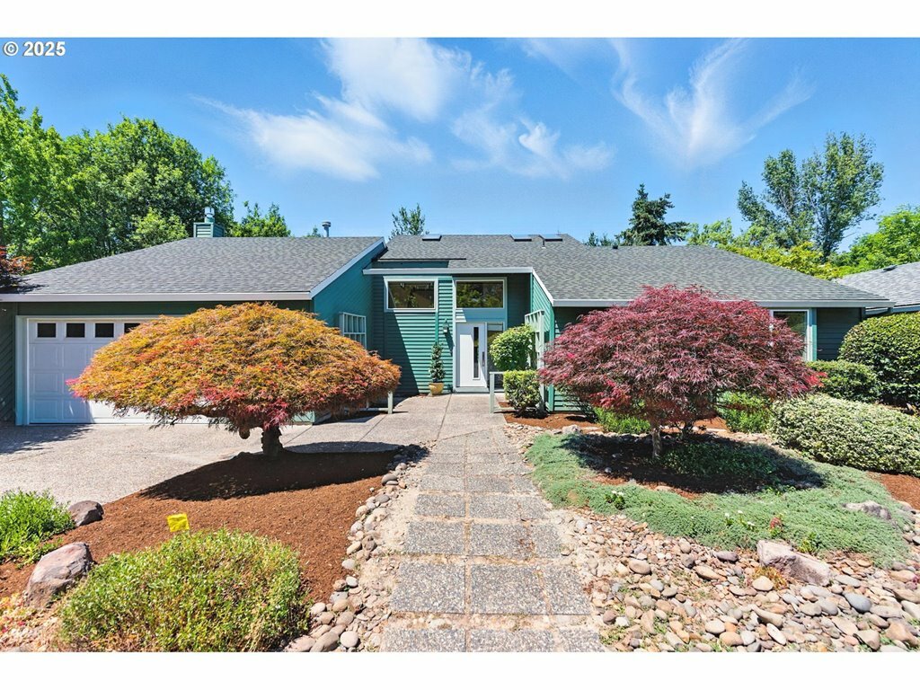 Property Photo:  1837 NW 156th Ave  OR 97006 