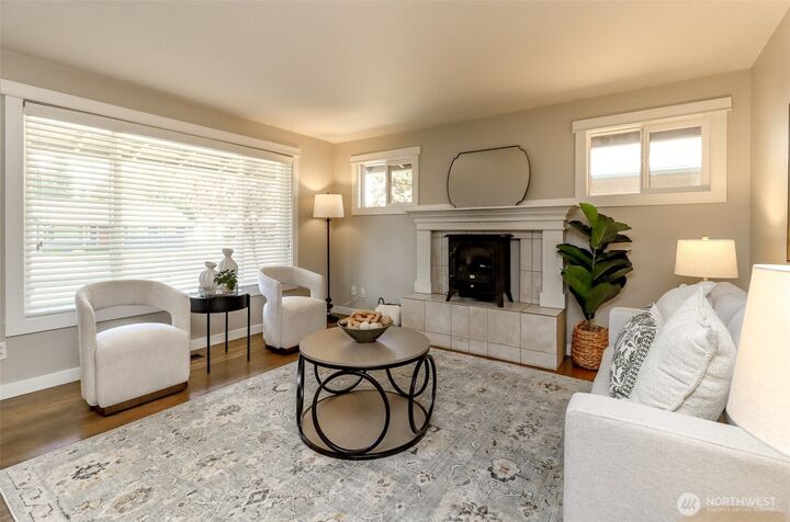 Property Photo:  16730  126th Avenue SE  WA 98058 