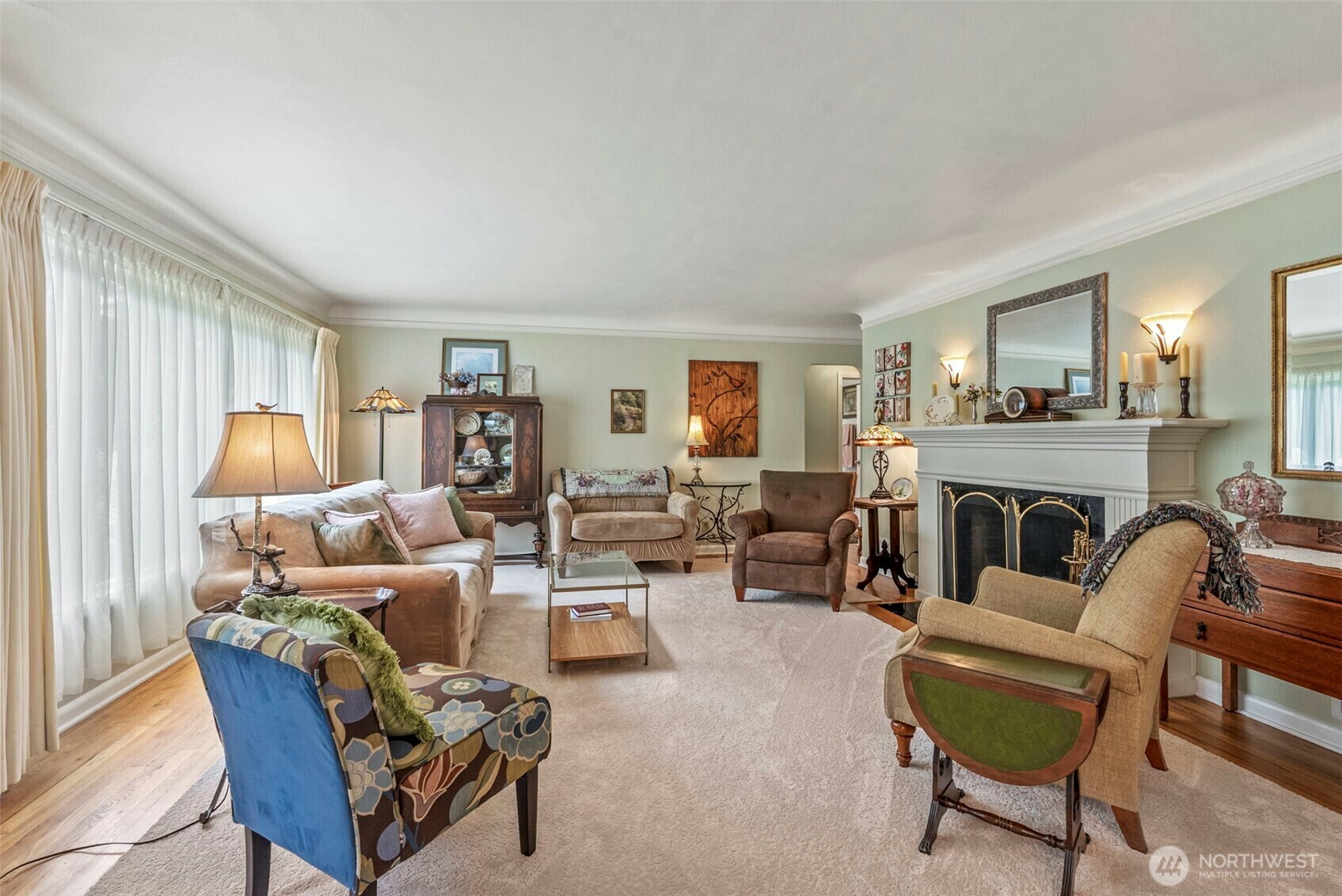 Property Photo: 1427 19th Ave WA 98632