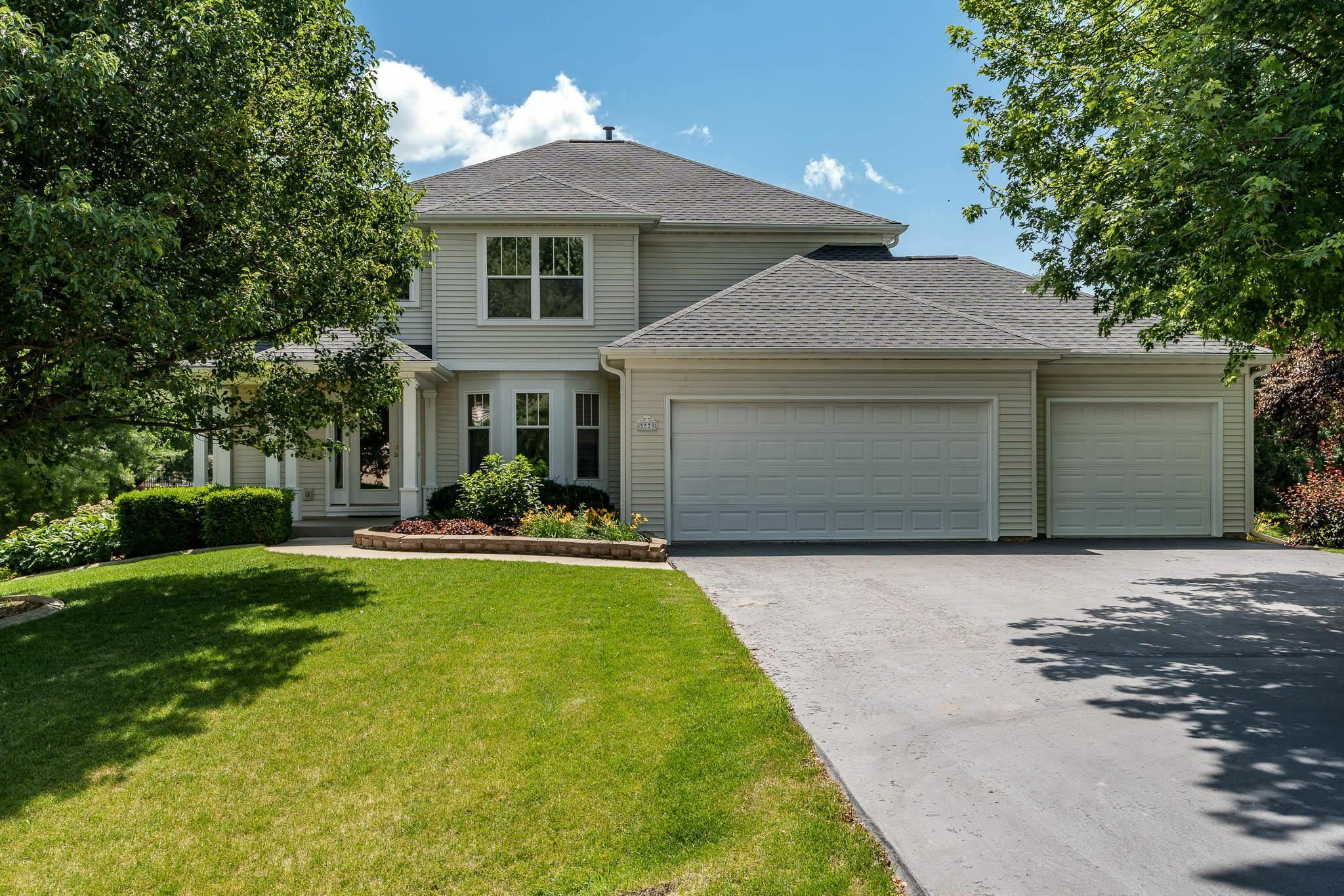 Property Photo: 5579 Hazel Close IL 61073