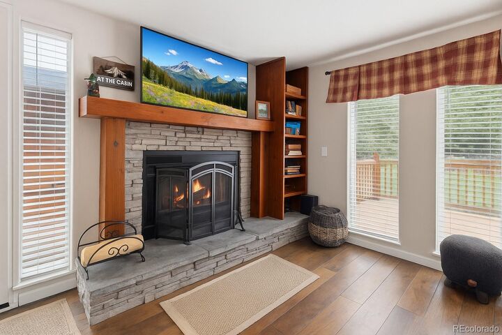 Property Photo:  27 Tordal Way  CO 80424 