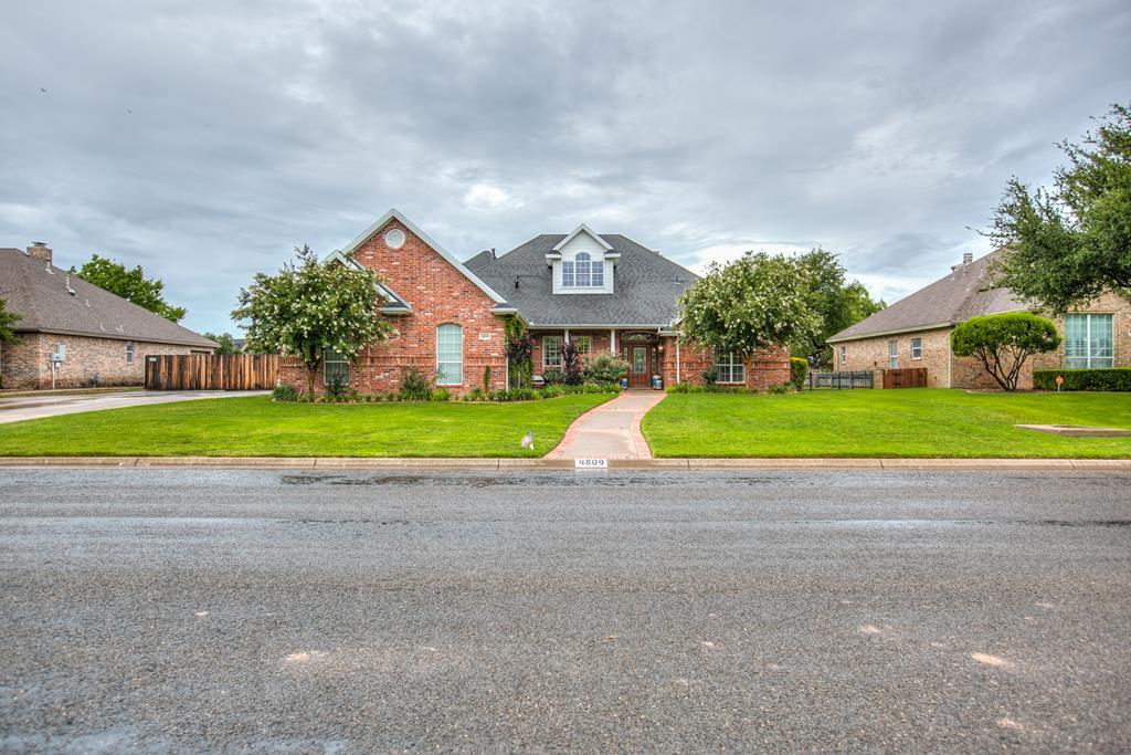 Property Photo: 4809 N Bentwood Dr TX 76904