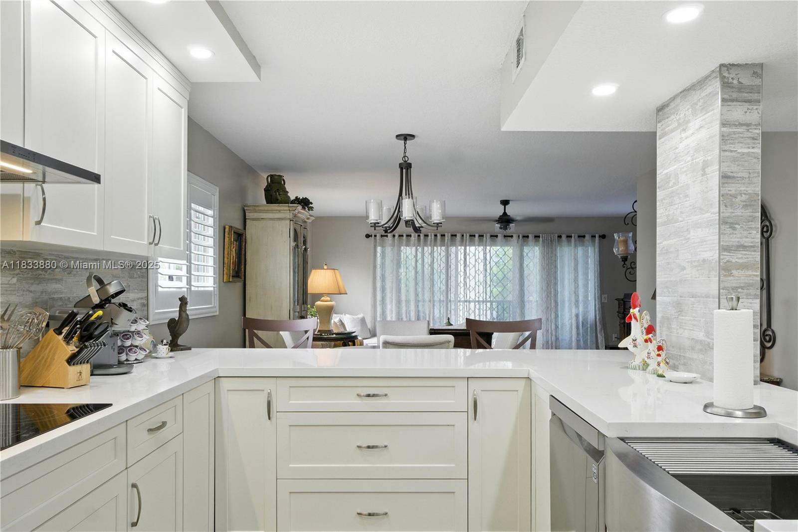 Property Photo: 1651 SW 127th Ave 301A FL 33027
