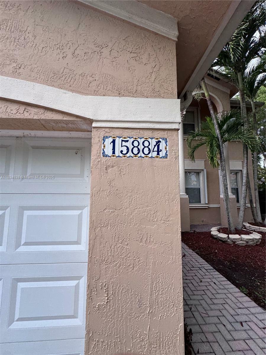 Property Photo: 15884 SW 61st St FL 33193