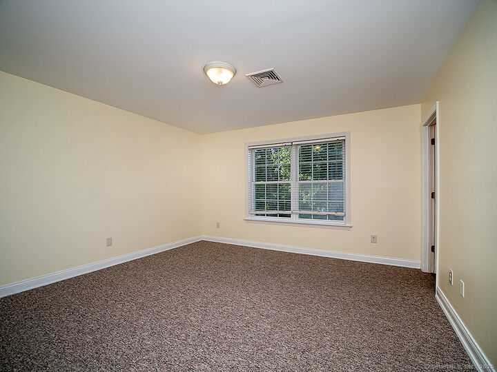 Property Photo:  128 Briar Lane 128  CT 06360 