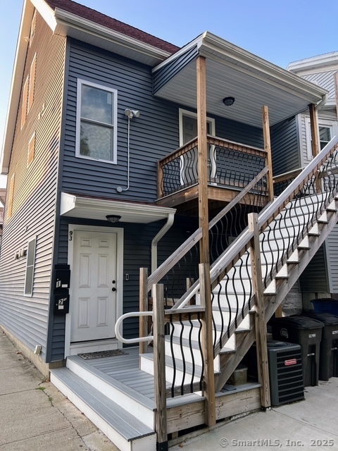 Property Photo:  93 Winchester Avenue 2  CT 06511 