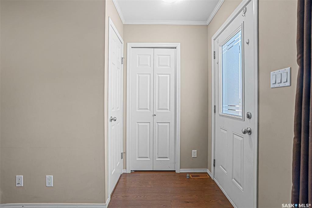 Property Photo: 275 Pringle Lane 207 SK S7T 0T5
