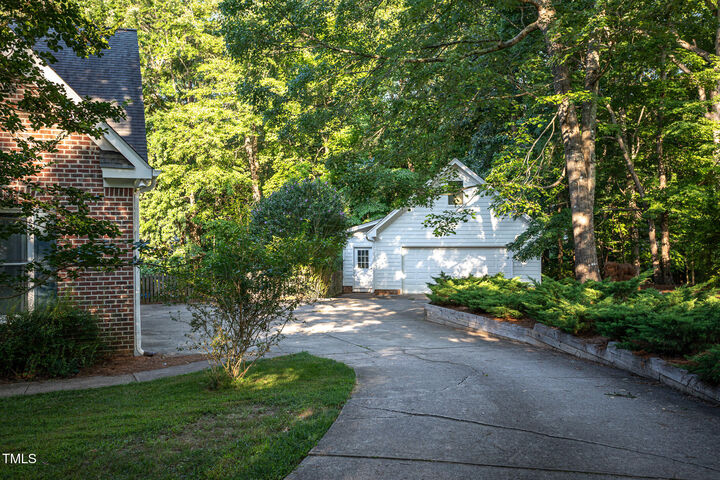 Property Photo:  900 Stonecutter Court  NC 27614 