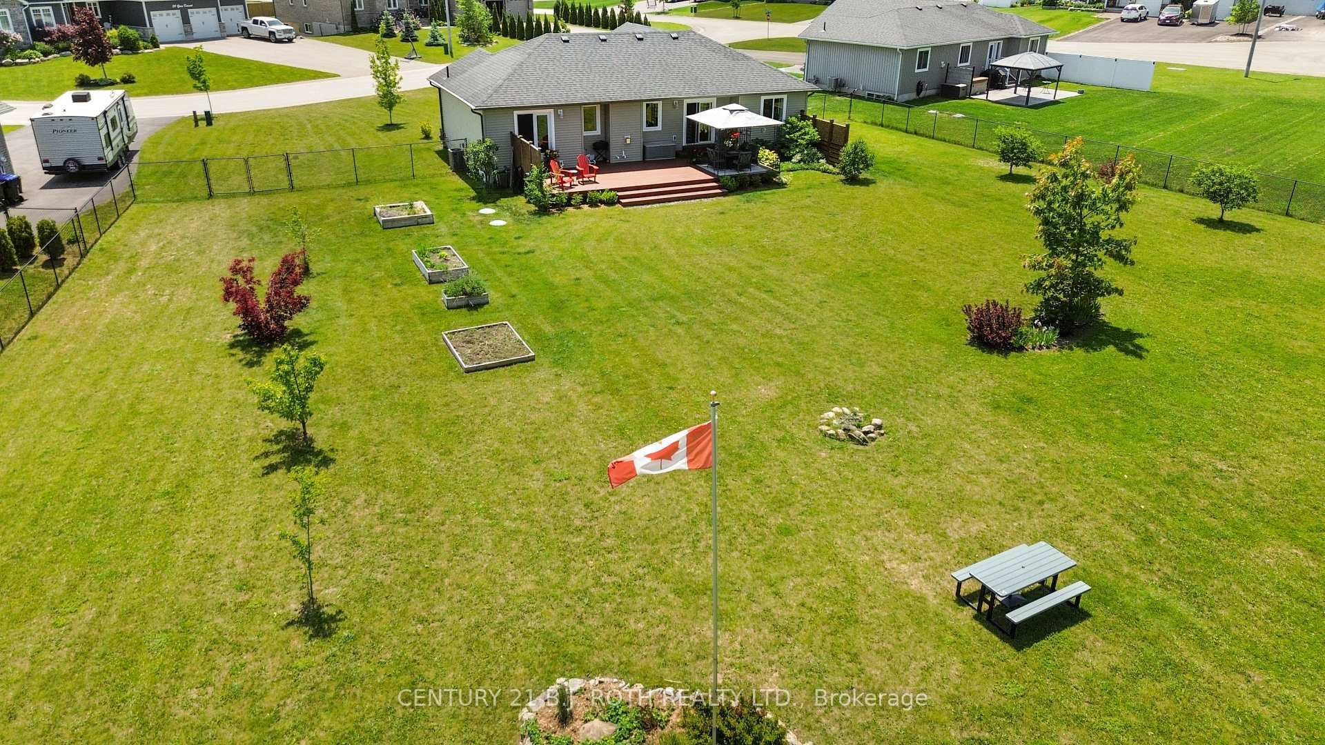 Property Photo: 35 Grace Crescent ON L3V 8N6