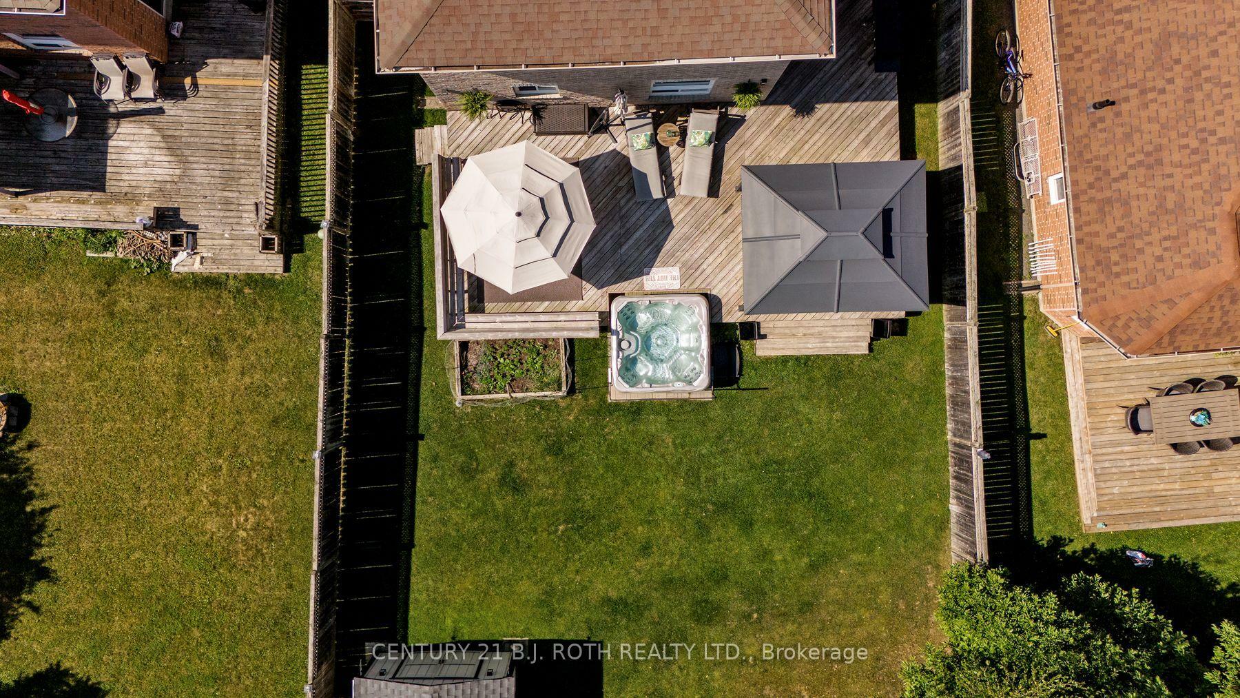 Photo de la propriété: 1359 Forest Street ON L9S 1Z9