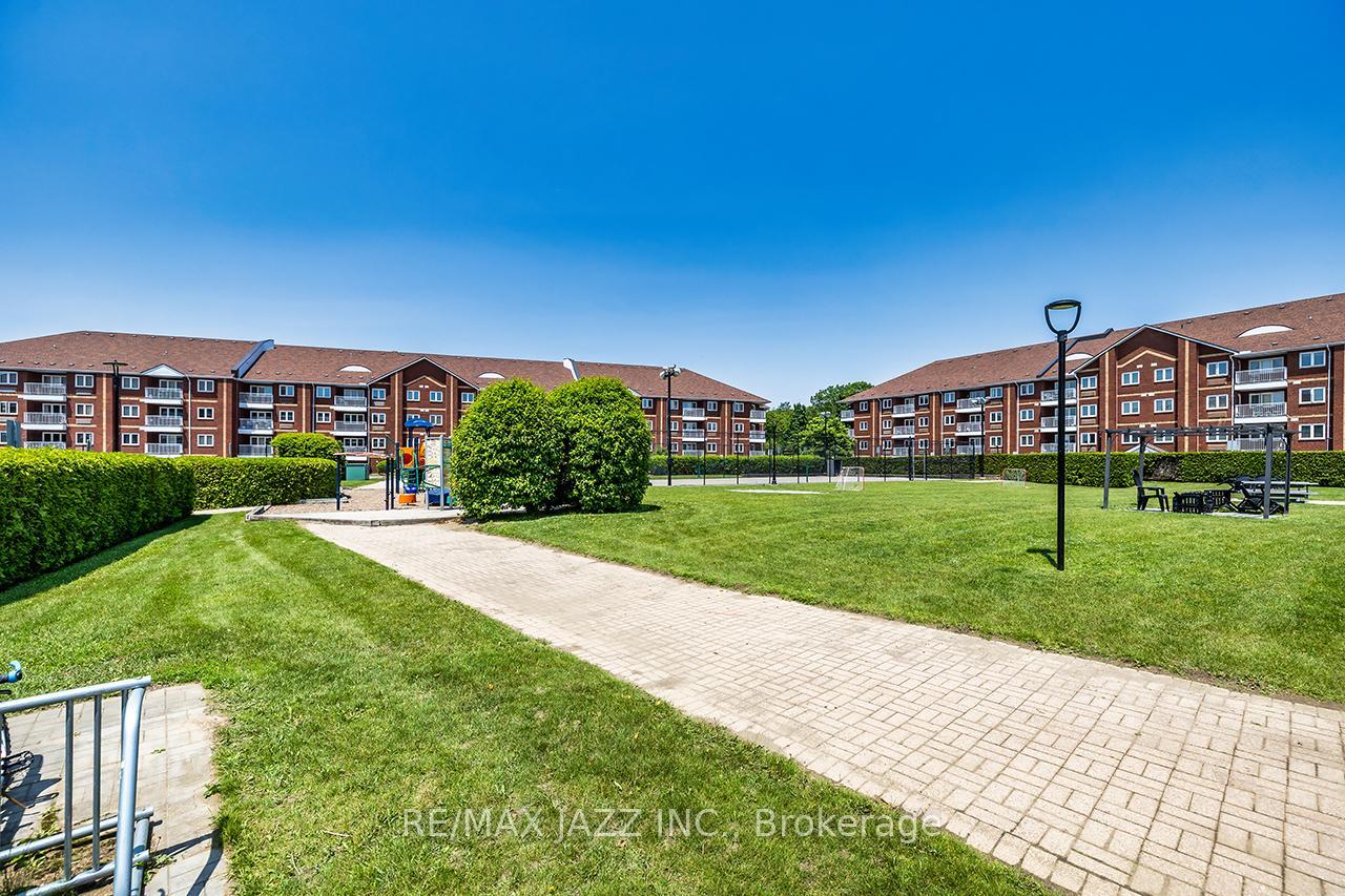 Property Photo: 195 Lake Driveway N/A W 411 ON L1S 7H7