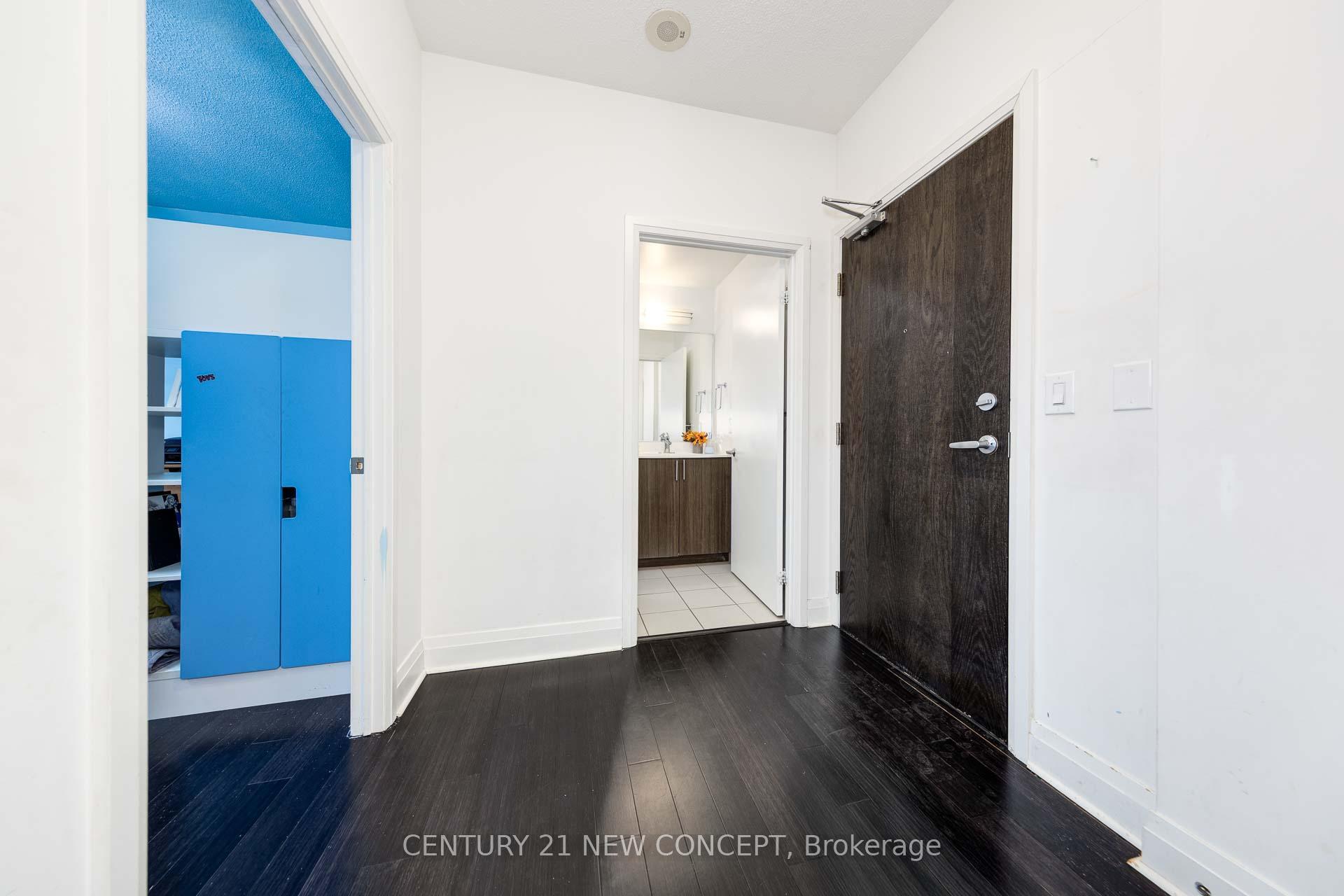 Property Photo: 17 Kenaston Gardens 615 ON M2K 0B9