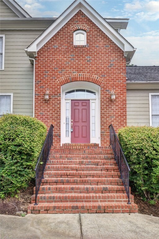 Property Photo:  401 Suri Drive  VA 23185 