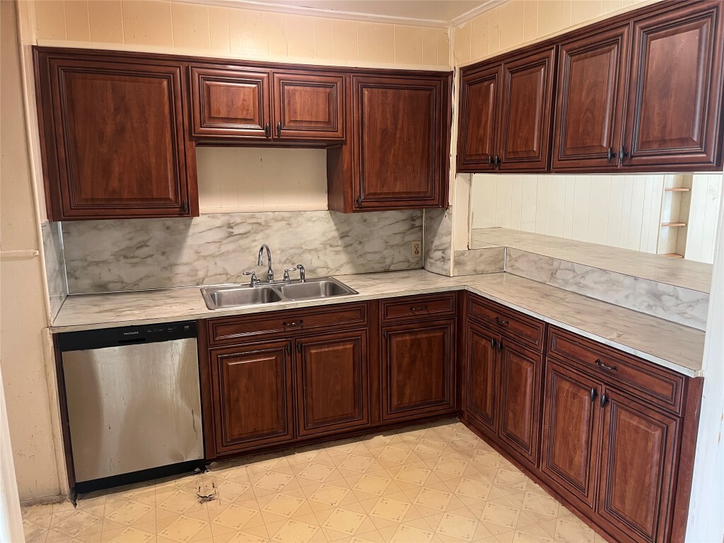 Property Photo: 4307 Leslie Avenue TX 78721