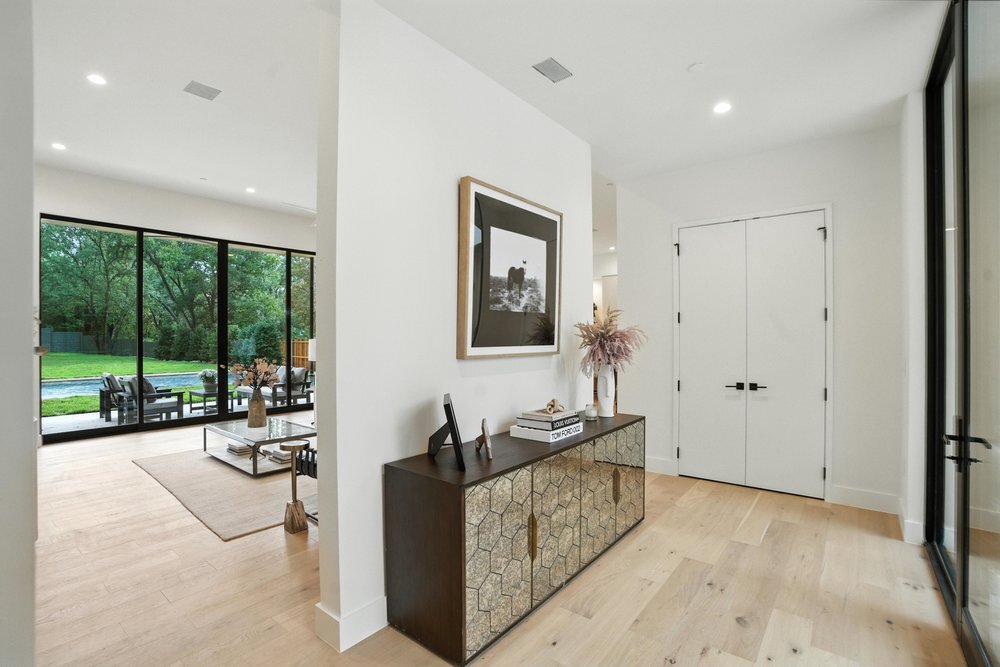 Property Photo: 2409 Wilke Drive TX 78704