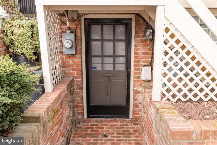 Property Photo: 511 Wilkes Street A VA 22314
