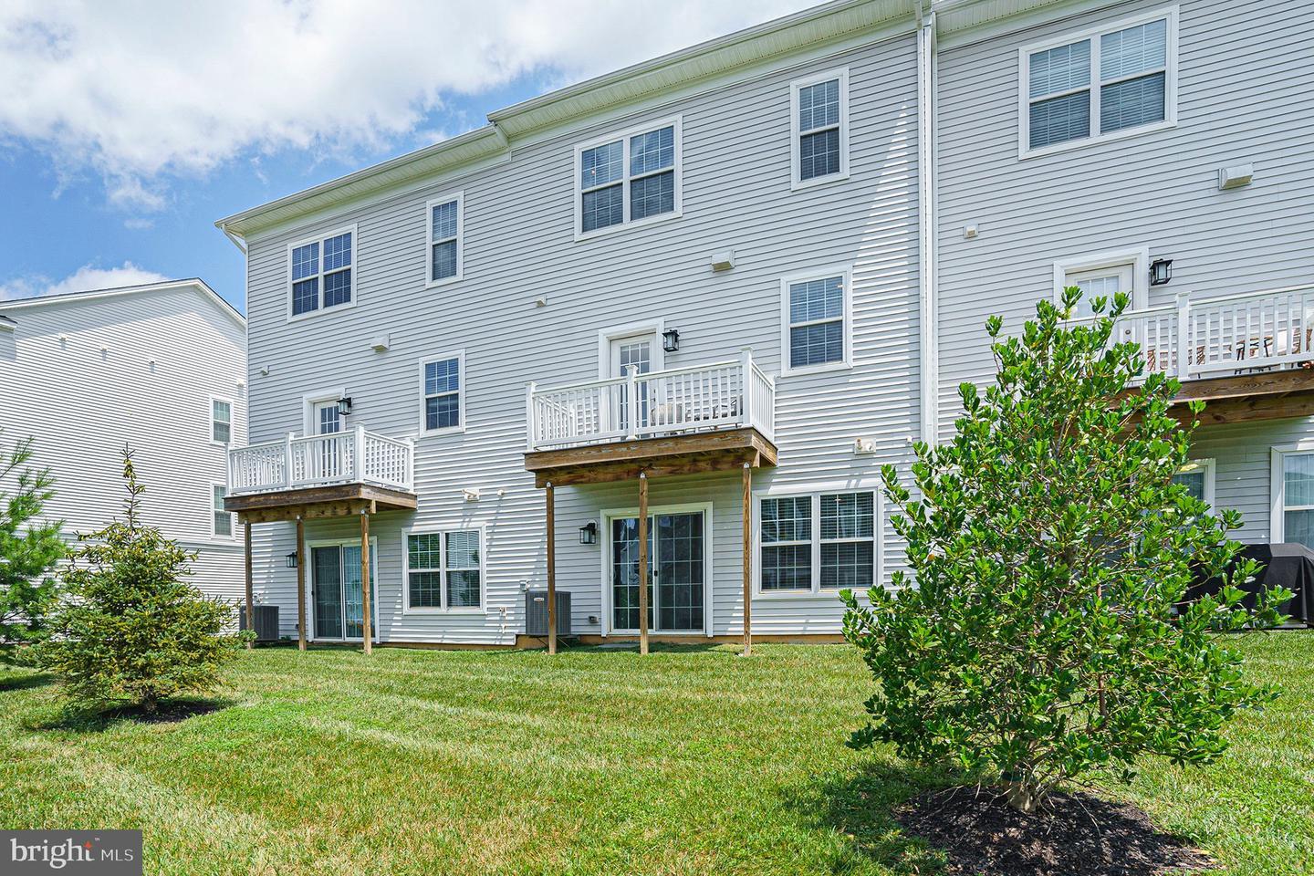 Property Photo: 218 Red Leaf Lane PA 19341