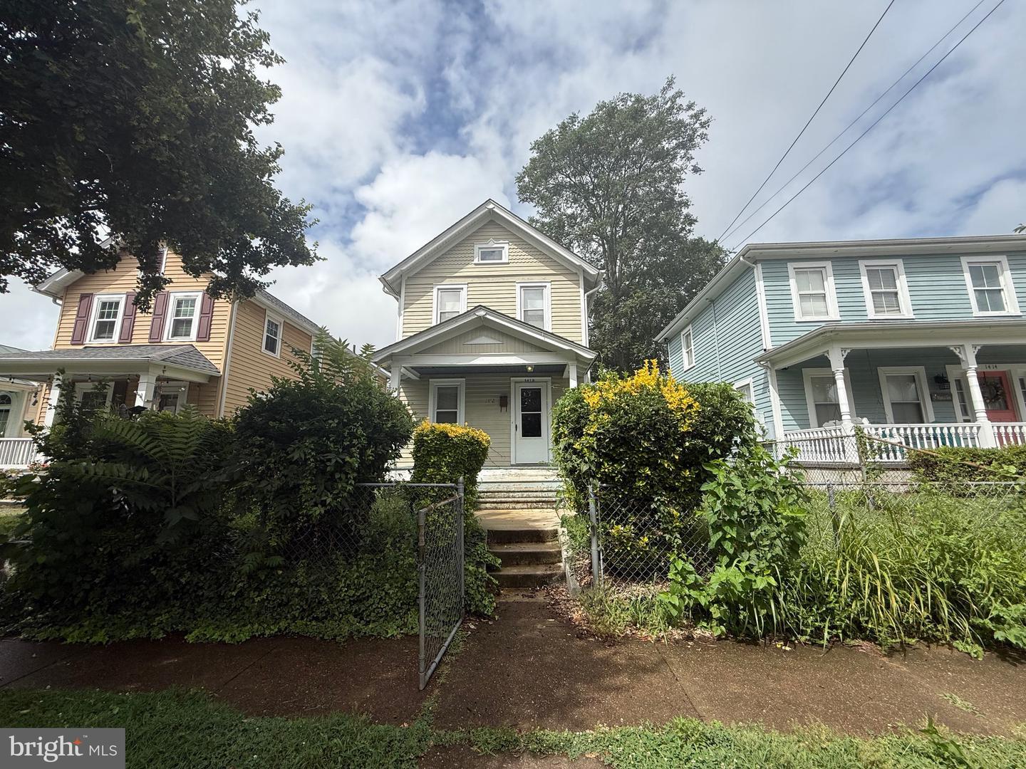 Property Photo: 1412 Charles Street VA 22401