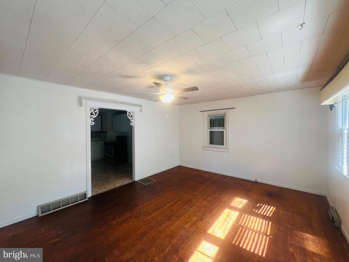 Property Photo: 16 Happy Creek Lane VA 22640