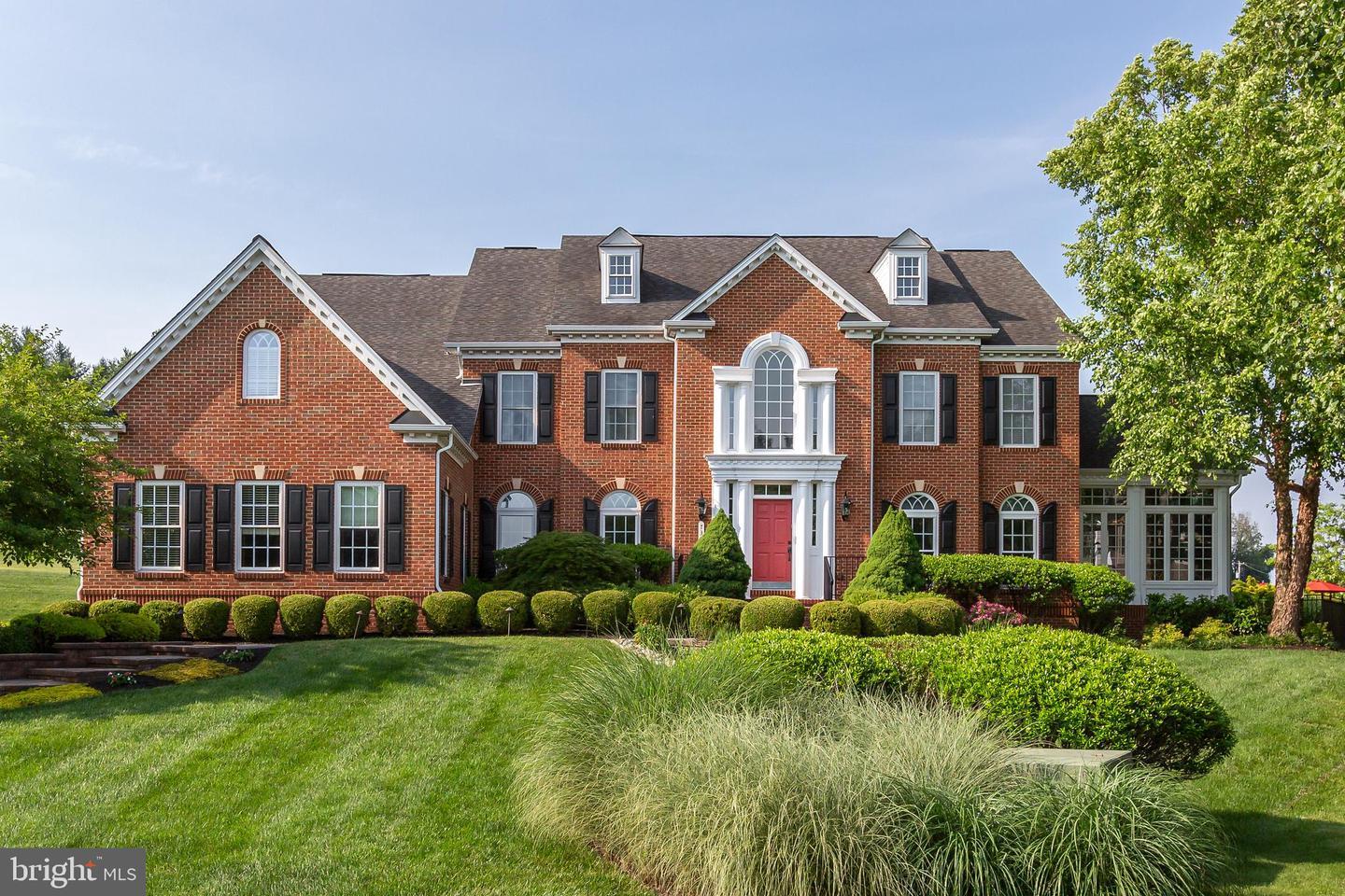 Property Photo:  730 Shagbark Drive  PA 19382 