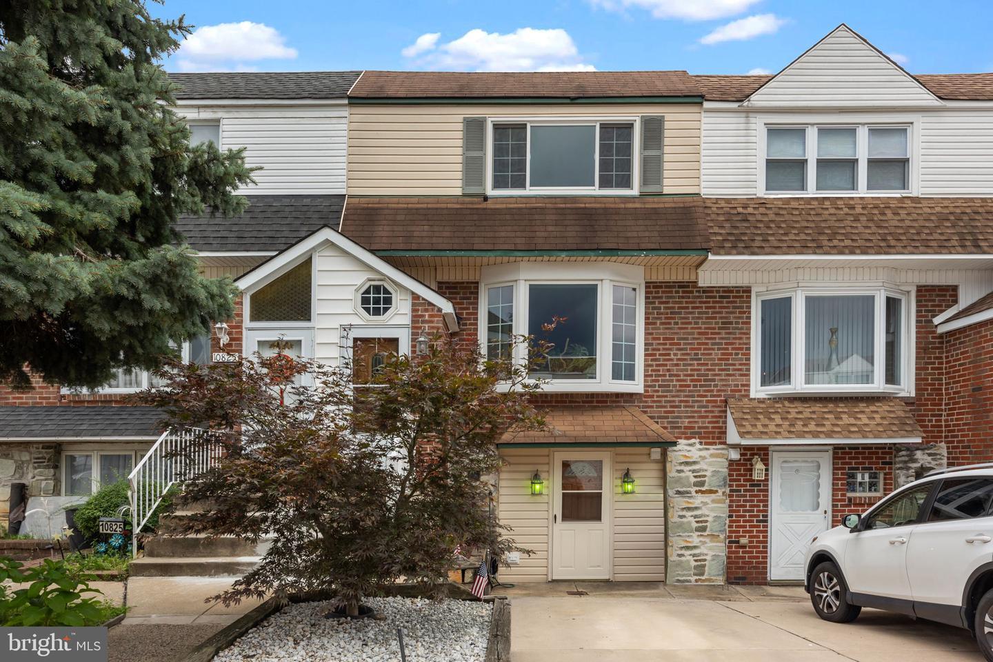 Property Photo: 10823 Perrin Road PA 19154