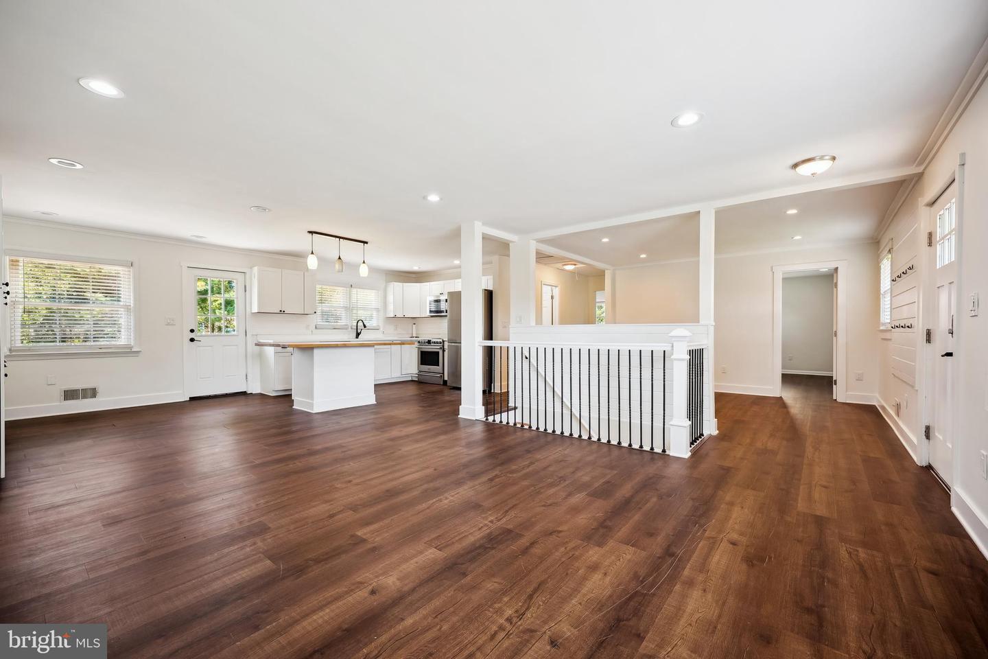 Property Photo: 704 Northside Drive MD 21701