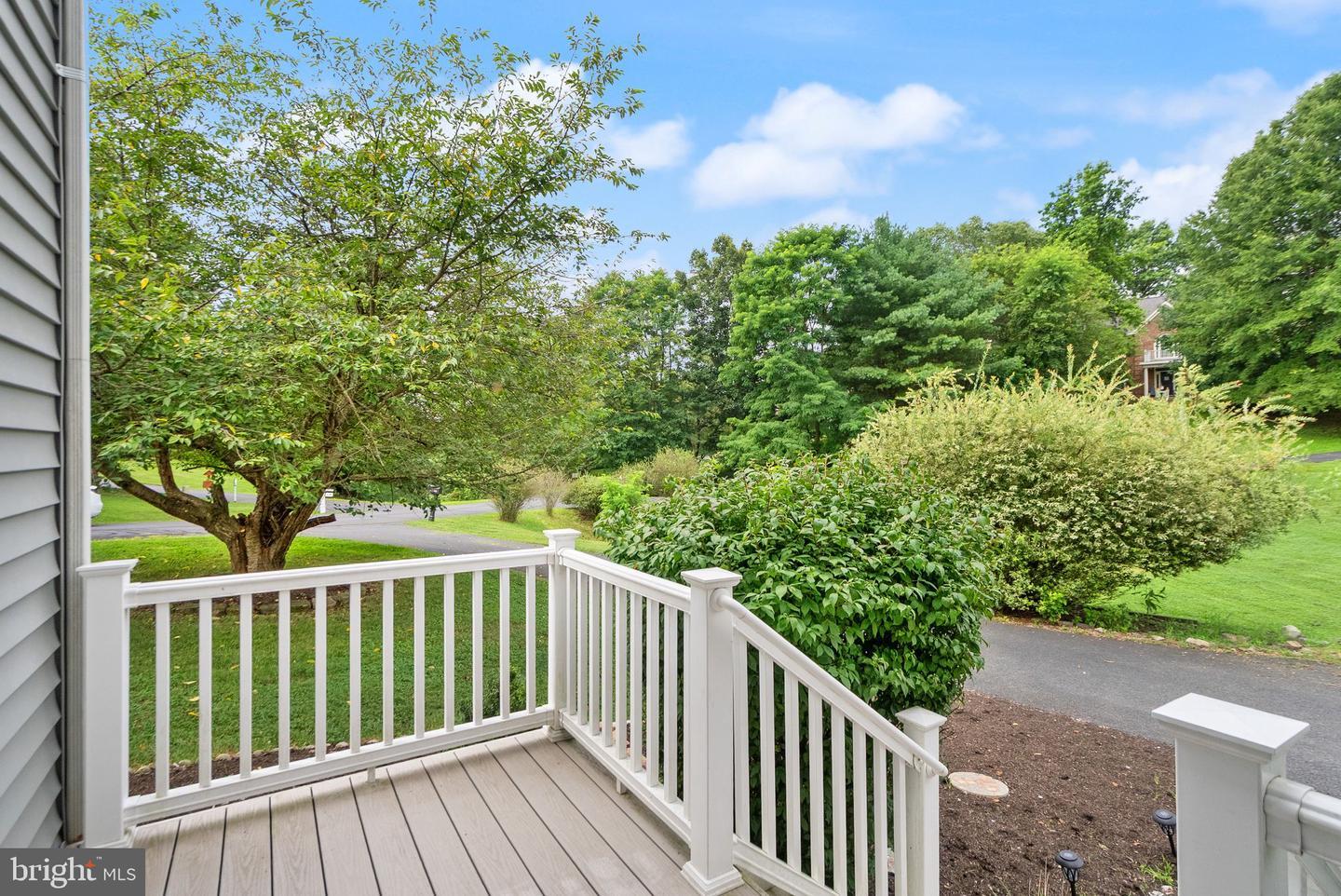 Property Photo:  37400 Whitacre Lane  VA 20132 