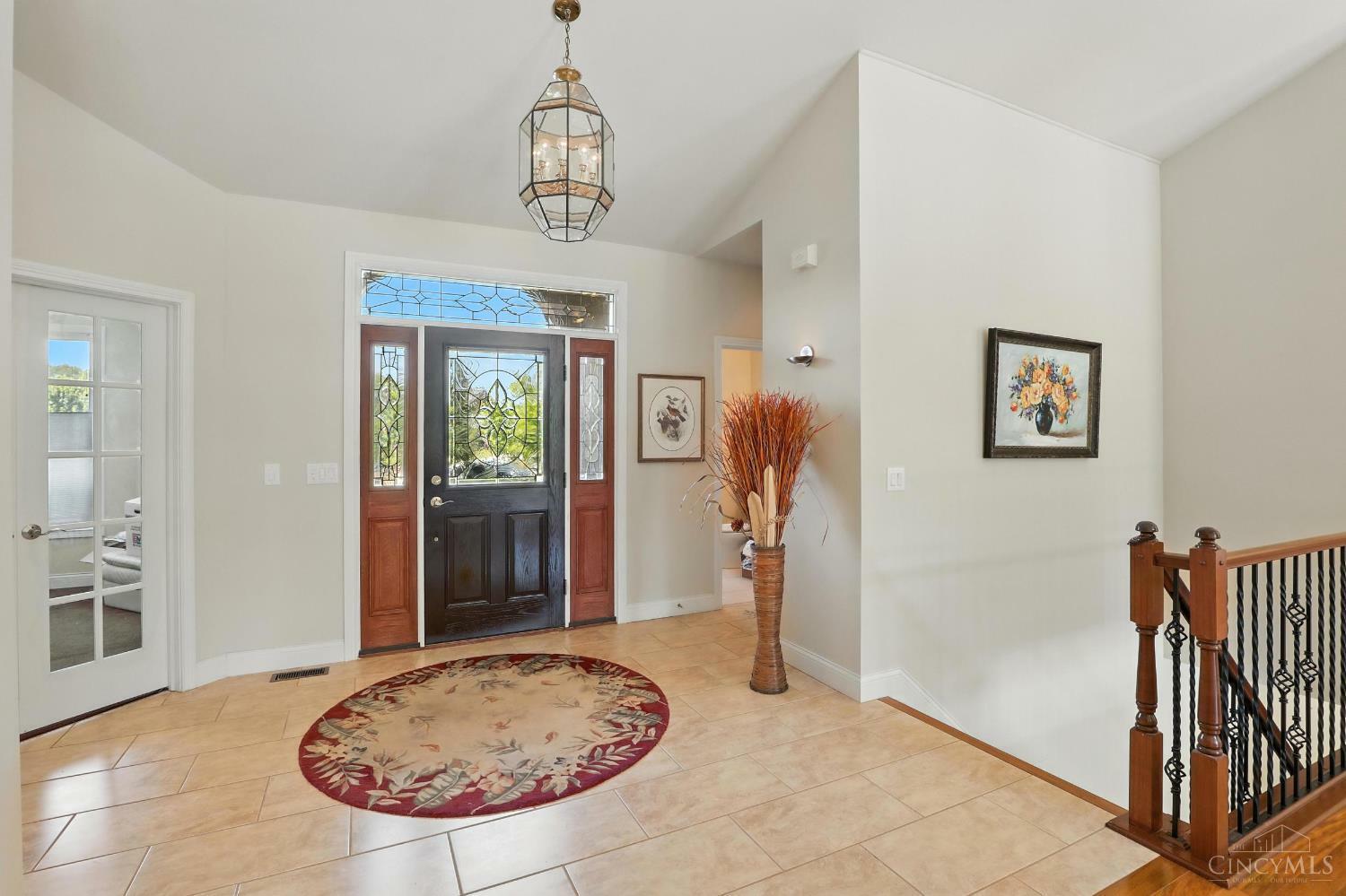 Property Photo: 6885 Willow Creek Run OH 45044