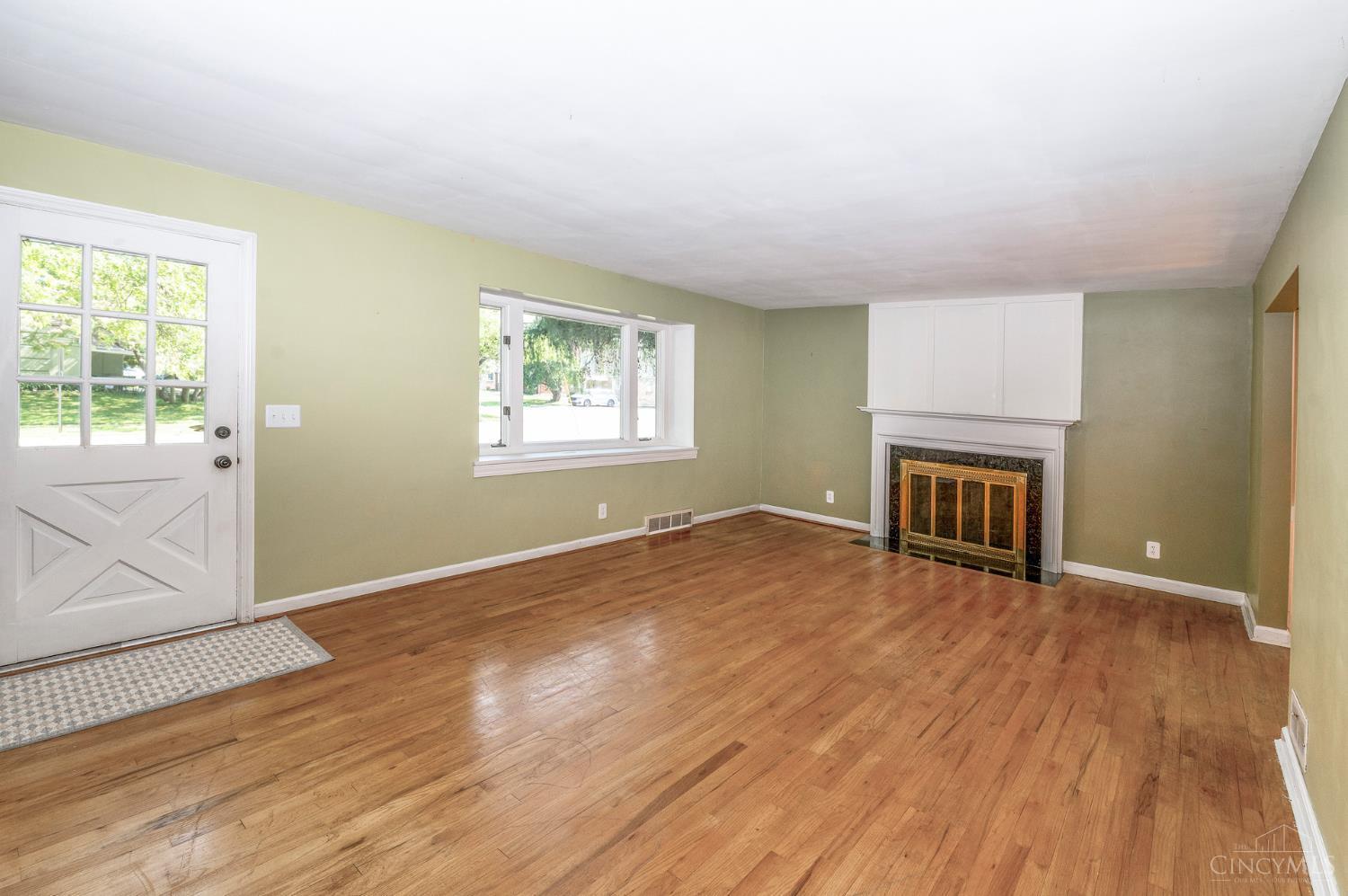 Property Photo: 8241 Wicklow Avenue OH 45236