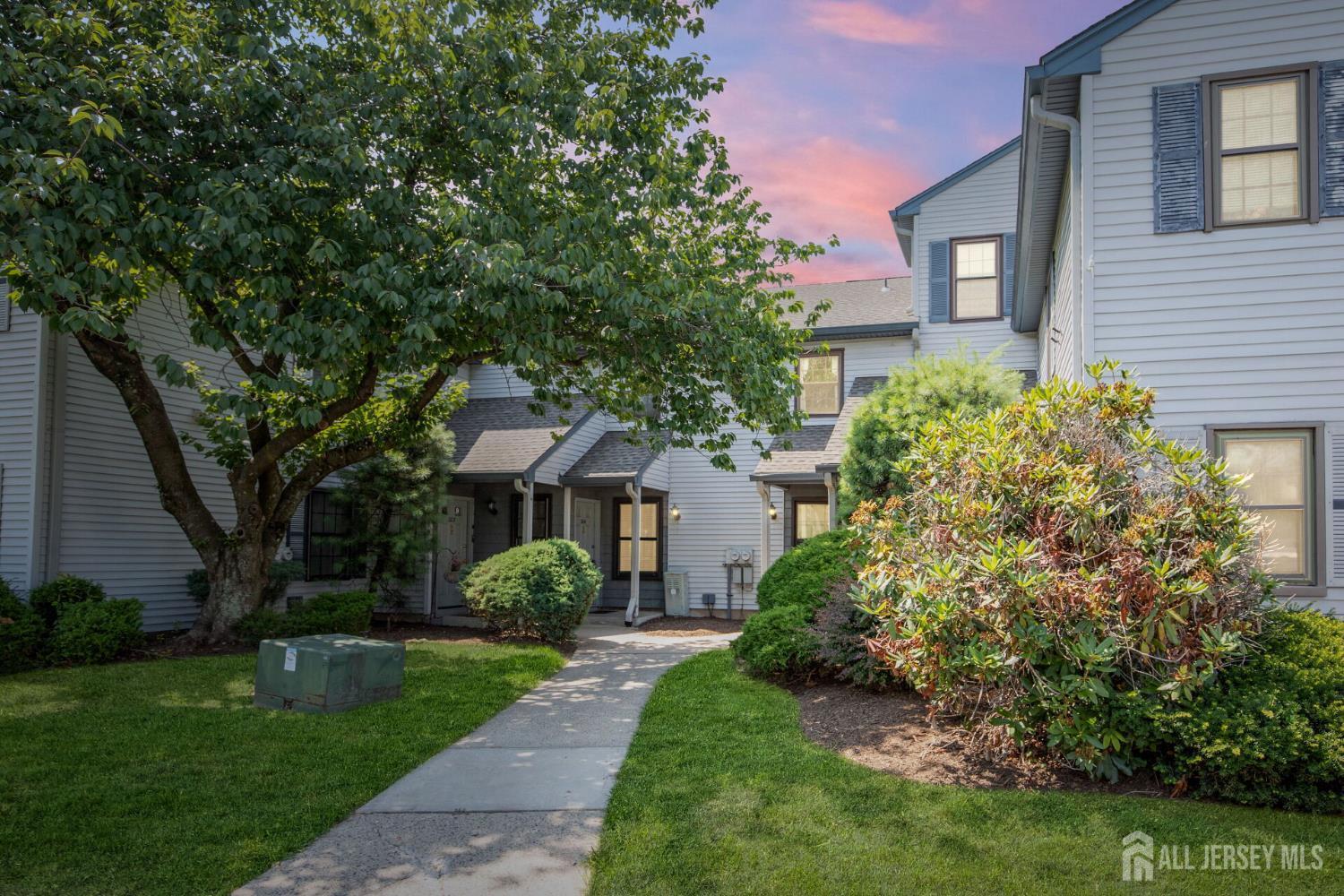 Property Photo: 304 Woodbridge Commons Way Way NJ 08830