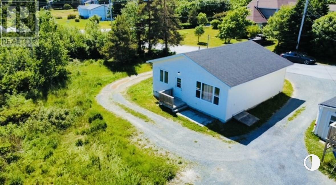 Property Photo: 4 North Side Road NL A0A 1G0