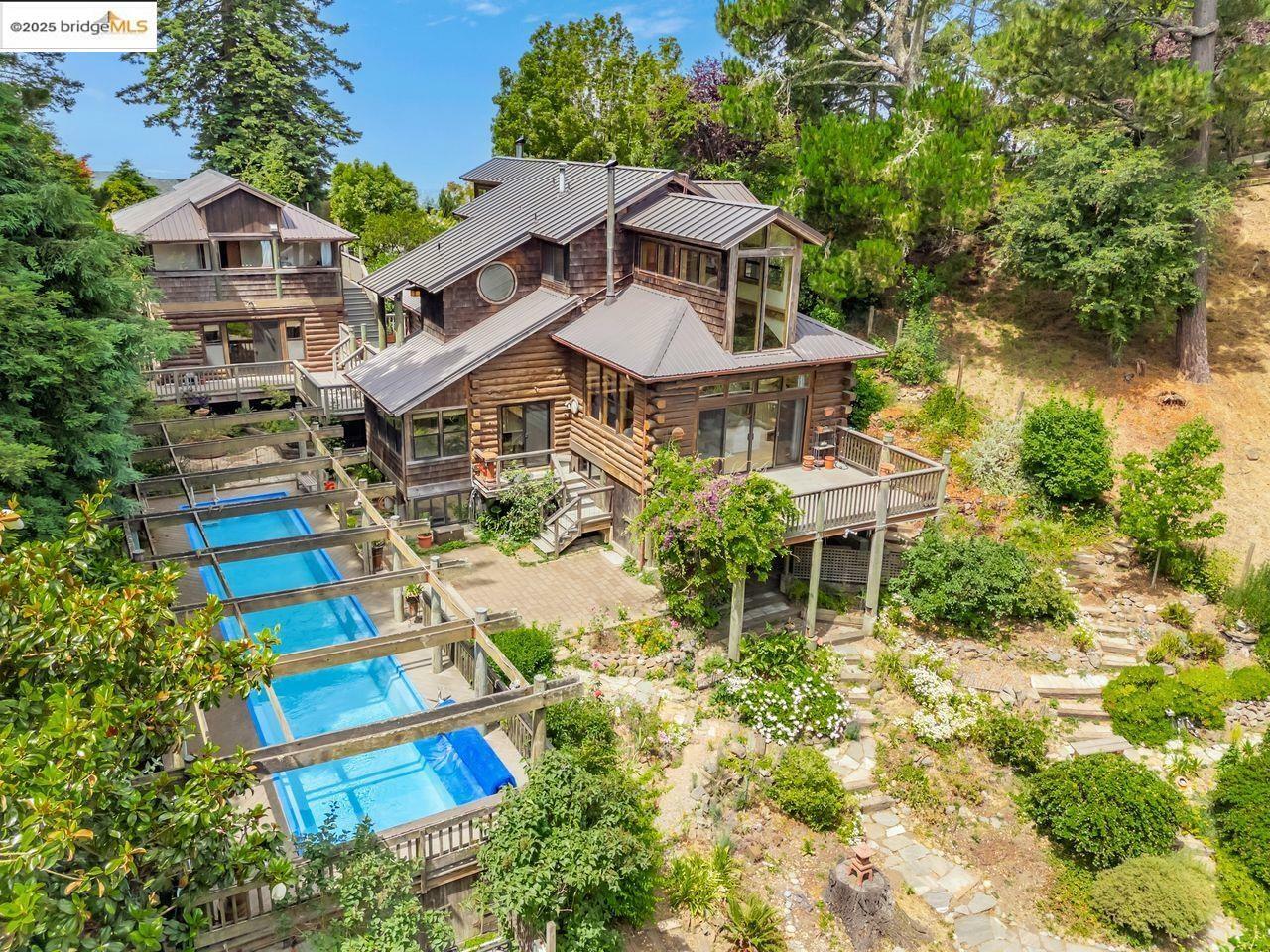 Property Photo: 5950 Grizzly Peak Blvd CA 94611