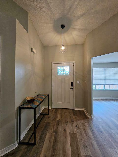 Property Photo: 1305 Jefferyscot Court FL 32536