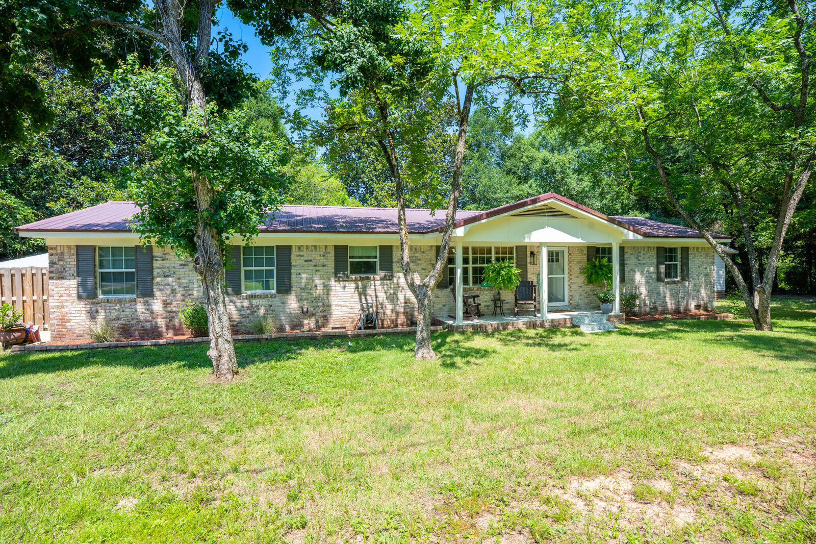 Property Photo:  156 Lindberg Street  FL 32536 