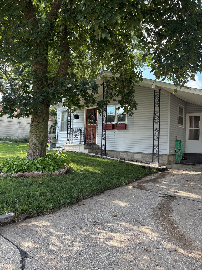 Property Photo: 344 9th Ave NW IA 50501