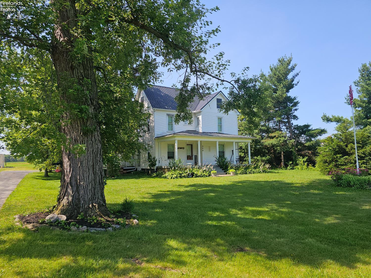 Property Photo: 359 W Broadway Street OH 44865