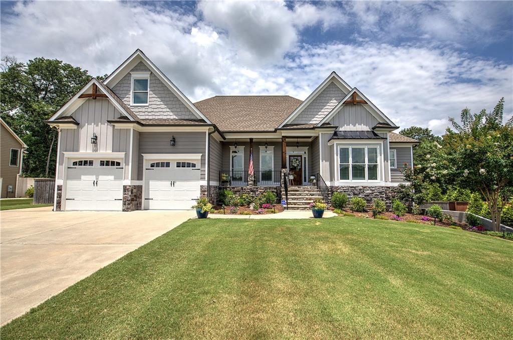 Property Photo: 33 River Birch Drive GA 30145