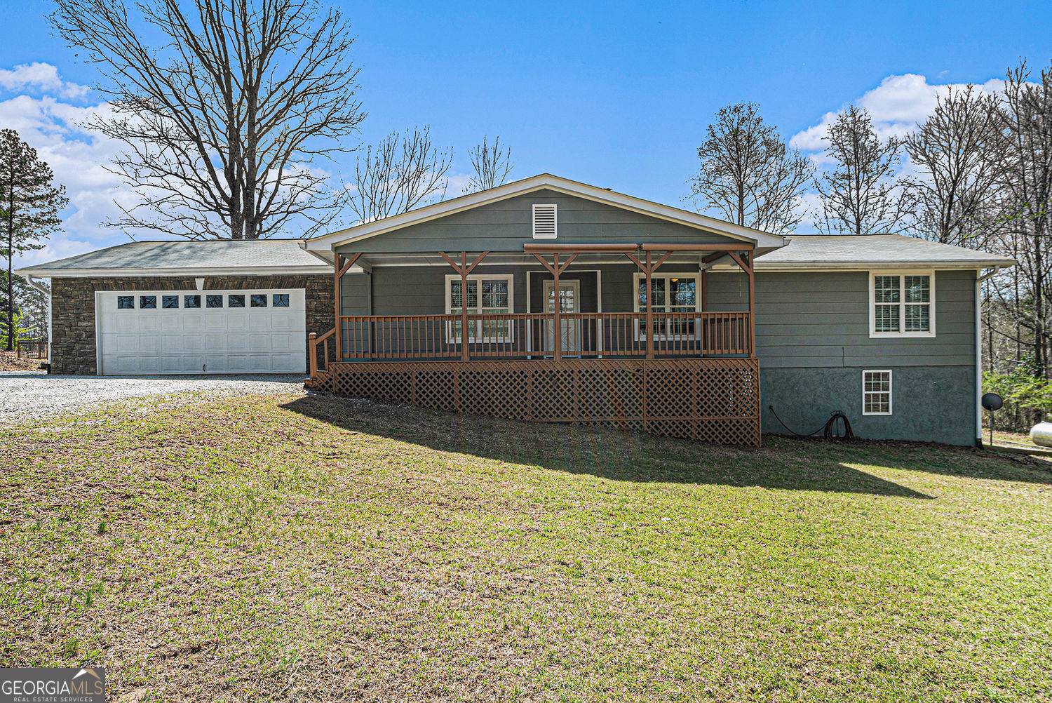 Property Photo: 1875 Ebenezer Road SW GA 30094