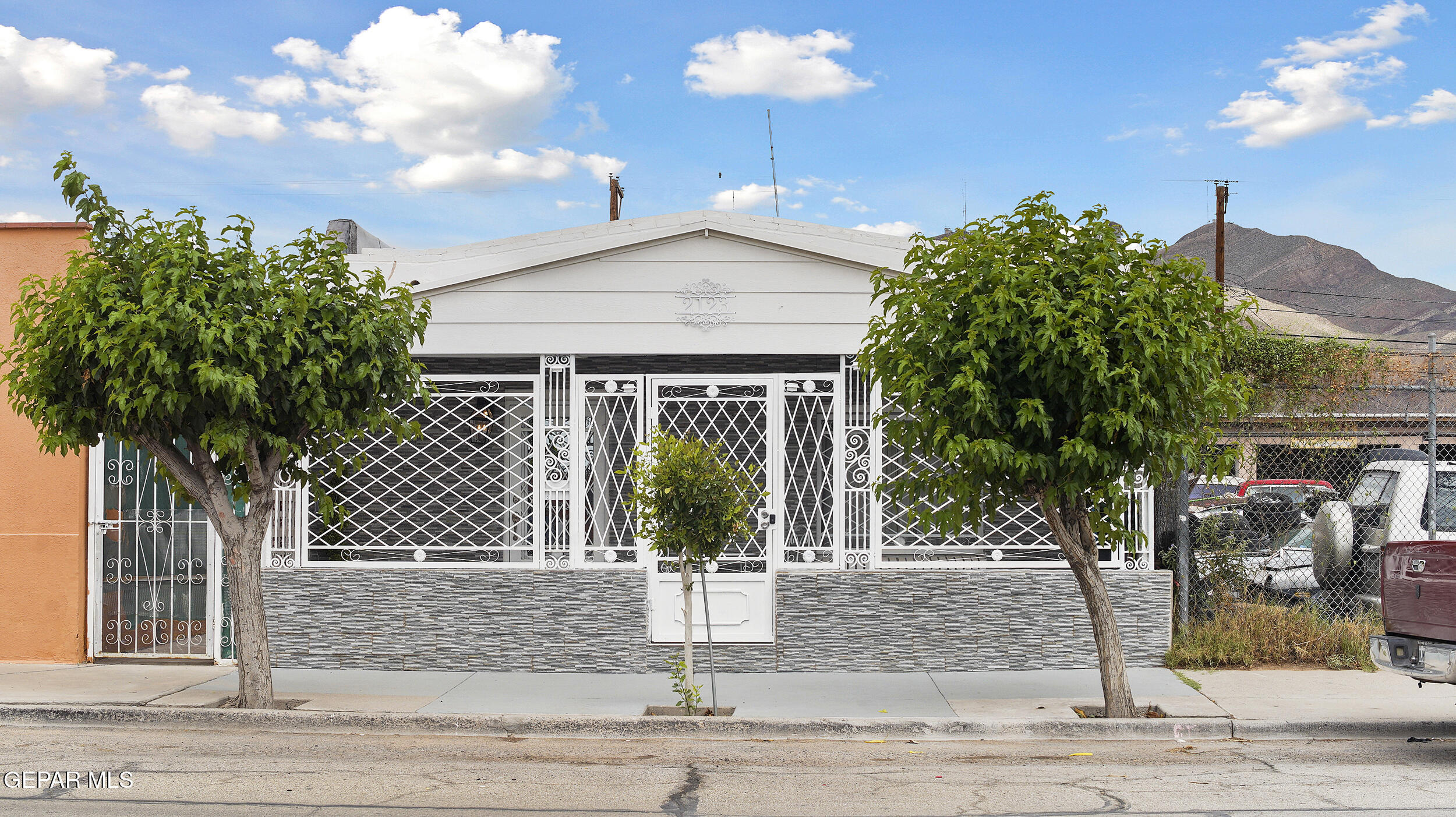 Property Photo:  2123 Magoffin Avenue  TX 79901 