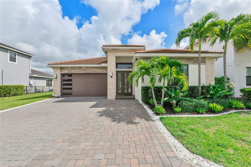 Property Photo:  7324 Stella Ln  FL 33463 