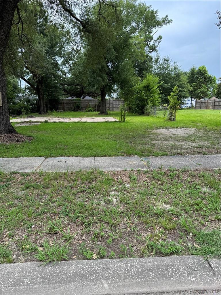 Property Photo: 2337 Rose Street LA 70601