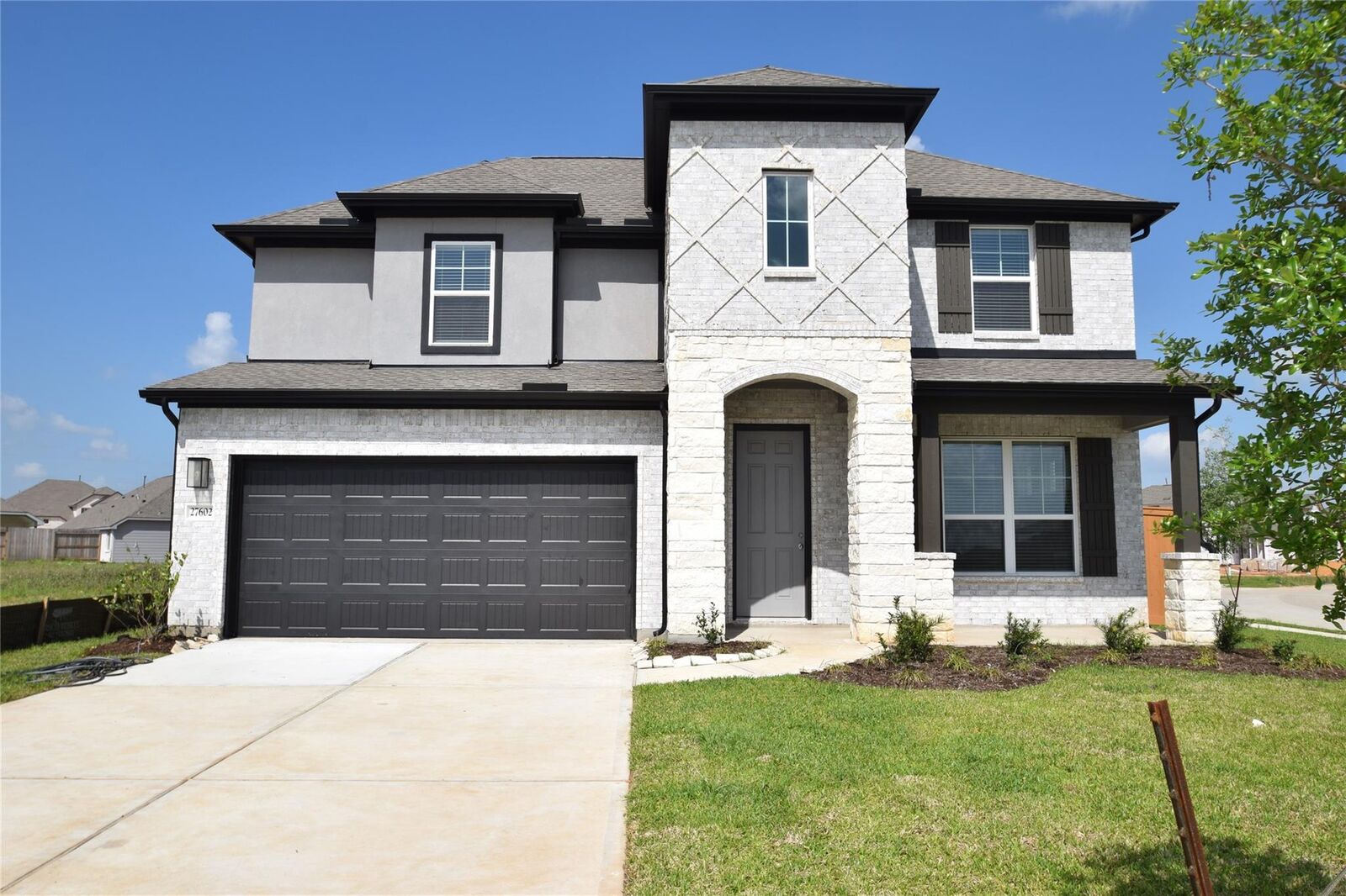Property Photo: 27602 Mazlin Ridge Drive TX 77493