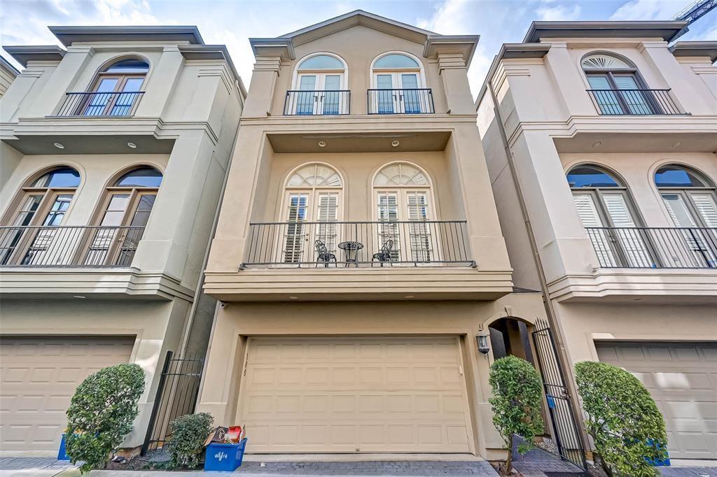109 Dennis Street  Houston TX 77006 photo