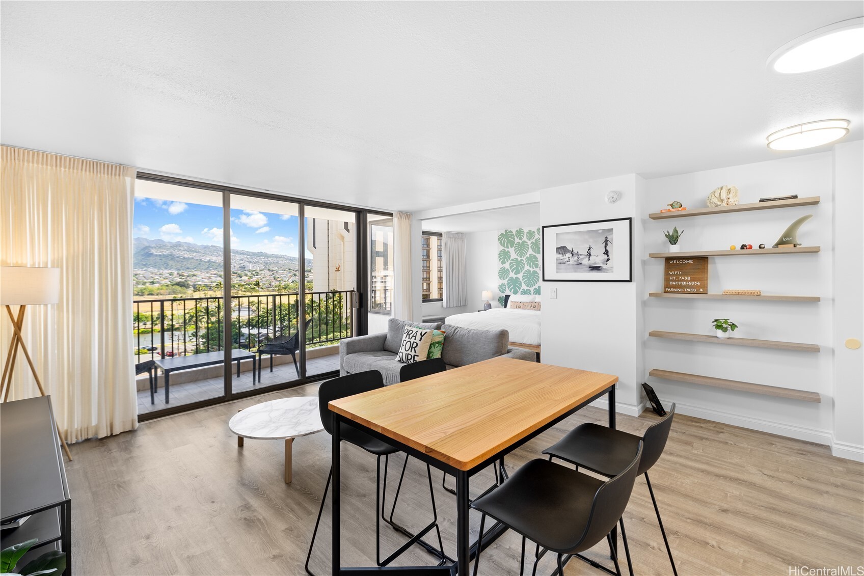 201 Oahu Avenue 1111  Honolulu HI 96815 photo
